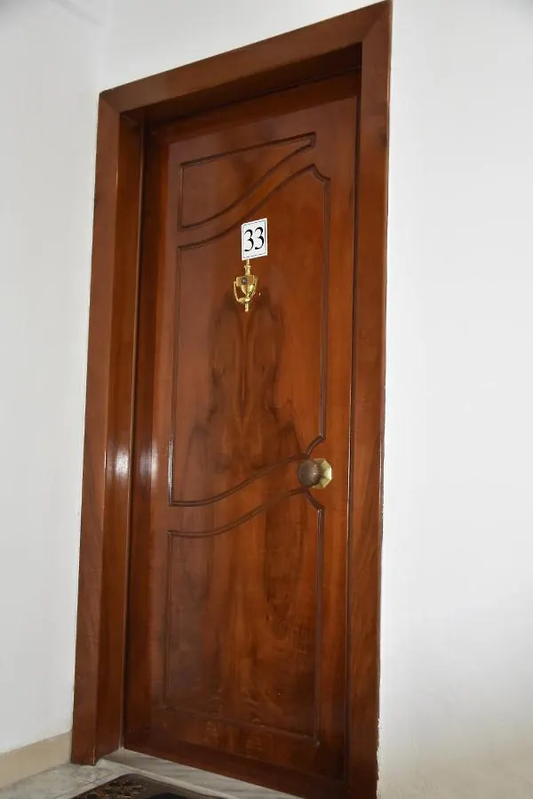 Absolute Cozy Studio Tirana 0*,  Albania